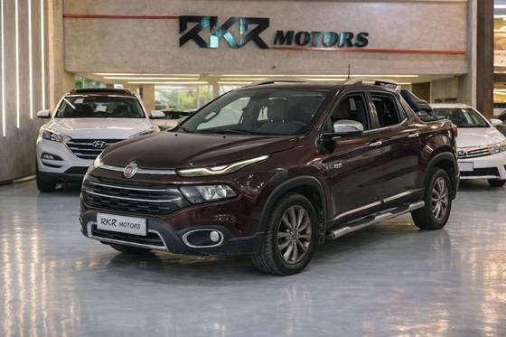 FIAT TORO 2.0 16V TURBO DIESEL RANCH 4WD AT9